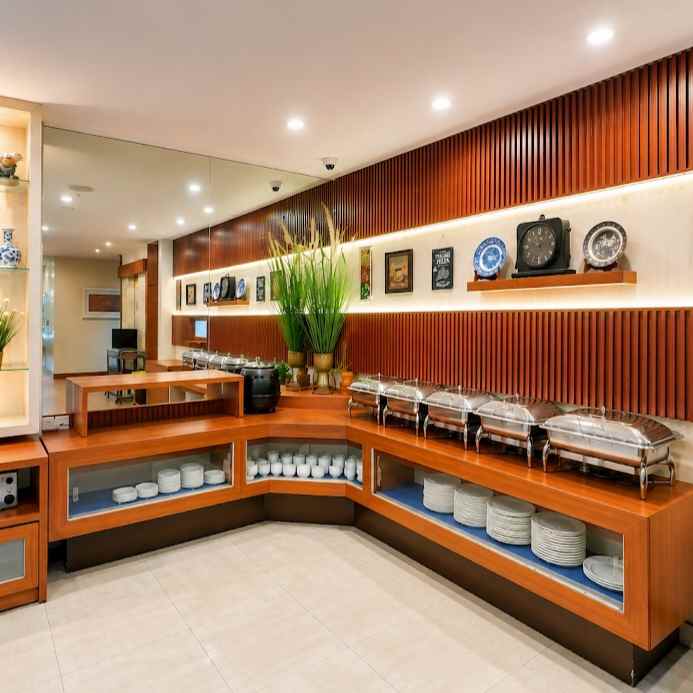 dijual hotel jl blambangan