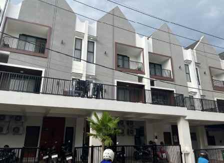 dijual kost jl chili jl perum joyo