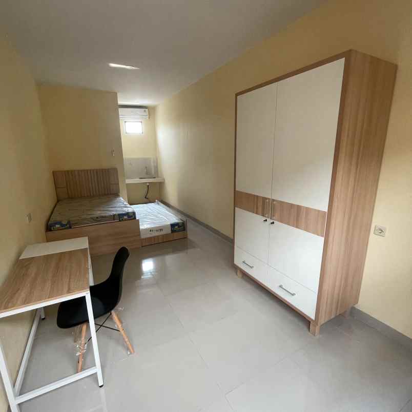 dijual kost jl sepakat jatisampurna