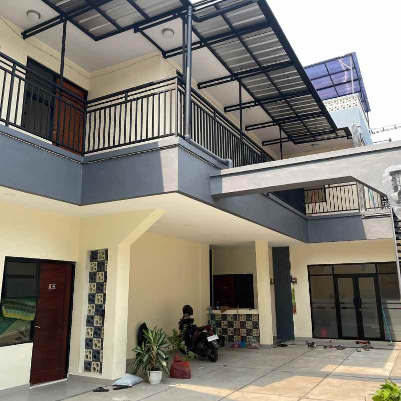 dijual kost jl sepakat jatisampurna