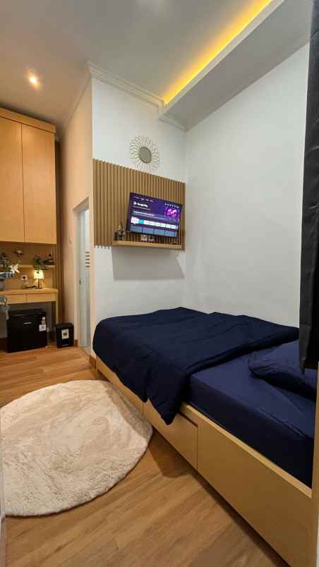 dijual kost kemanggisan