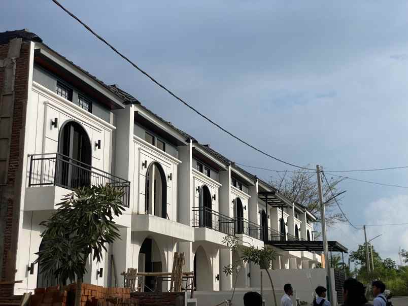 dijual kost merjosari