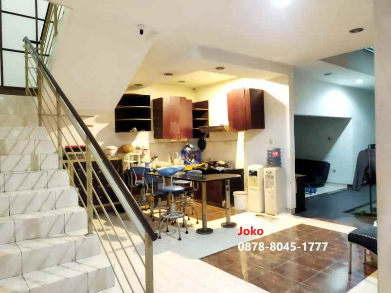 dijual kost palmerah