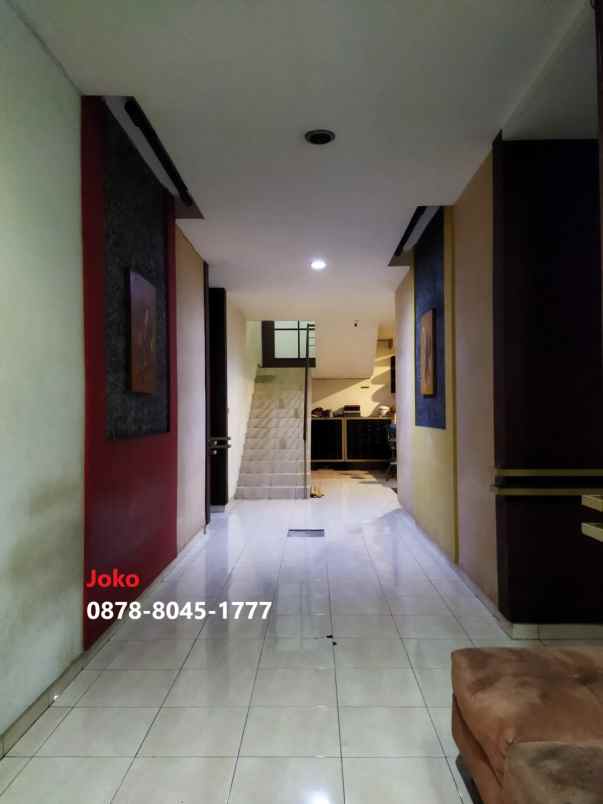 dijual kost palmerah