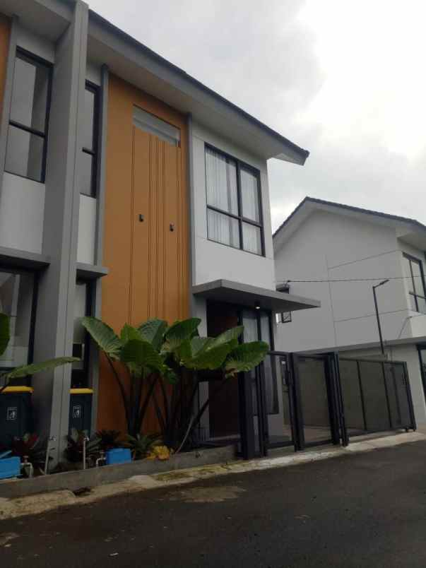 dijual kost situgede