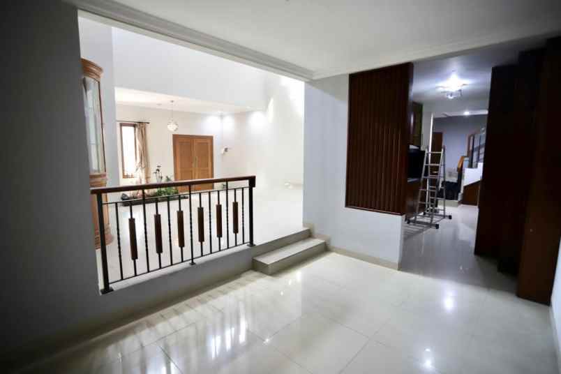 dijual ruko gudang kantor area cilandak dekat citos