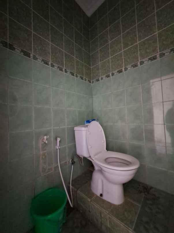 dijual ruko gudang kantor beji depok