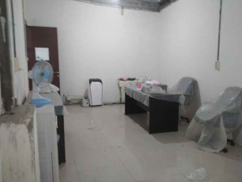 dijual ruko gudang kantor boteng