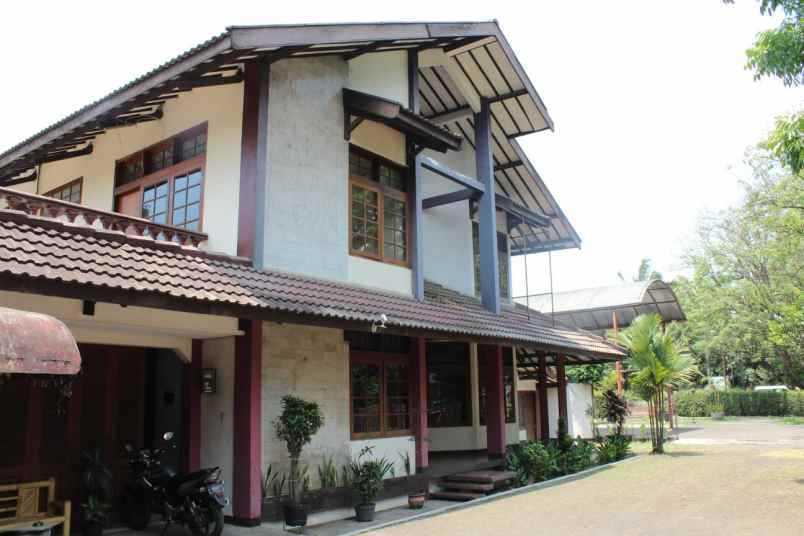 dijual ruko gudang kantor gegerkalong hilir