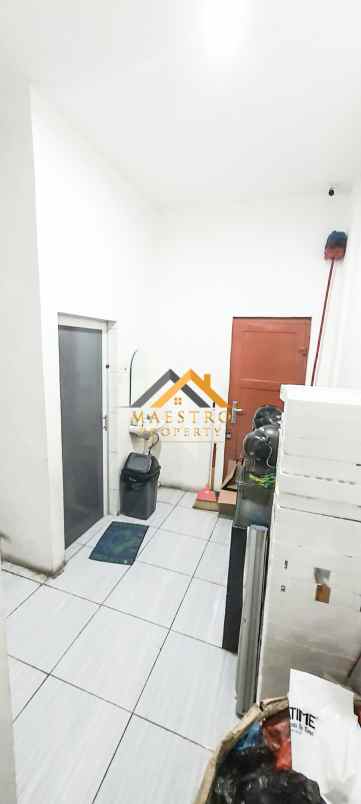 dijual ruko gudang kantor jalan besar brigjend