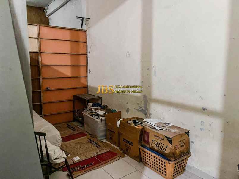 dijual ruko gudang kantor jalan karya wisata