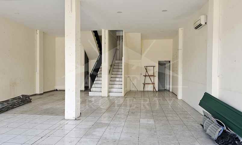 dijual ruko gudang kantor jalan m yamin