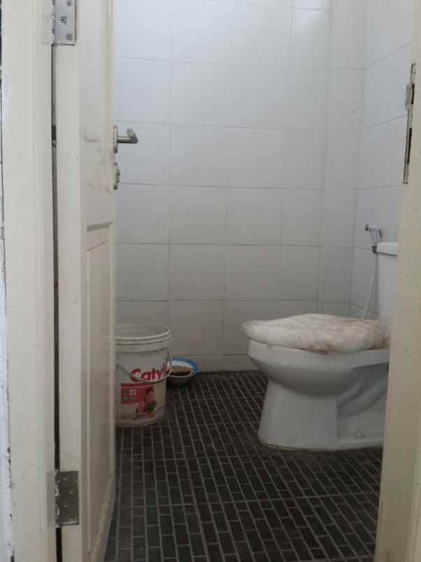 dijual ruko gudang kantor jalan raya kalimalang