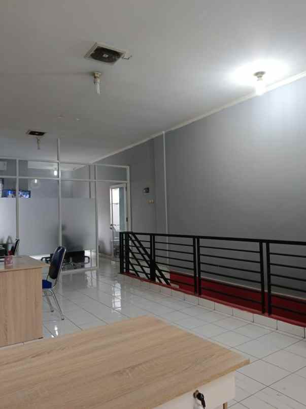 dijual ruko gudang kantor jl permata raya taman royal