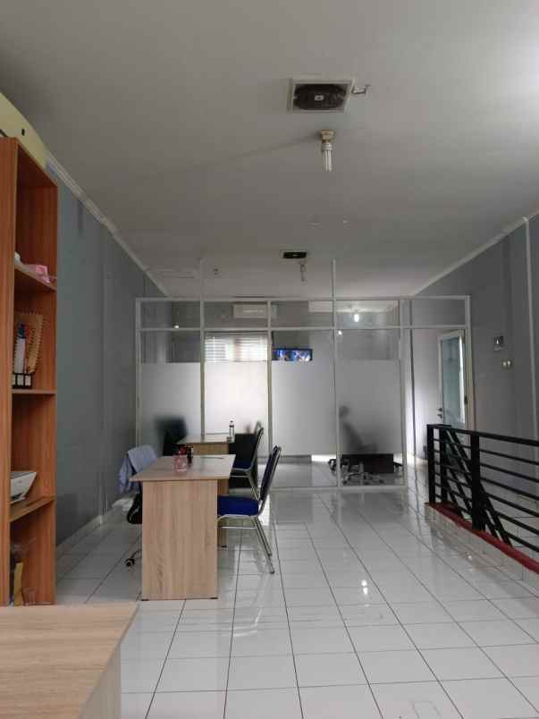 dijual ruko gudang kantor jl permata raya taman royal