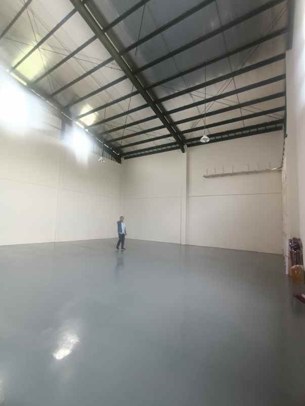 dijual ruko gudang kantor margaasih kutawaringin