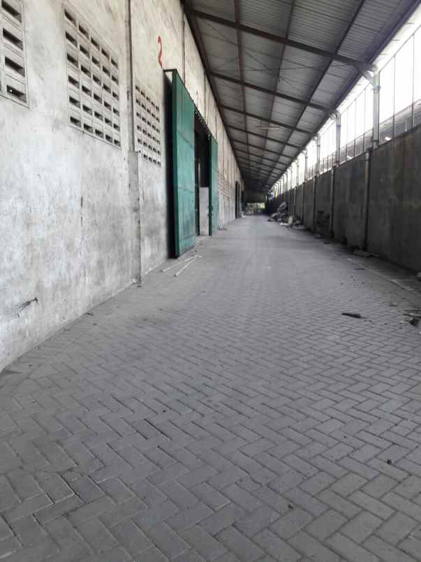 dijual ruko gudang kantor wringinanom