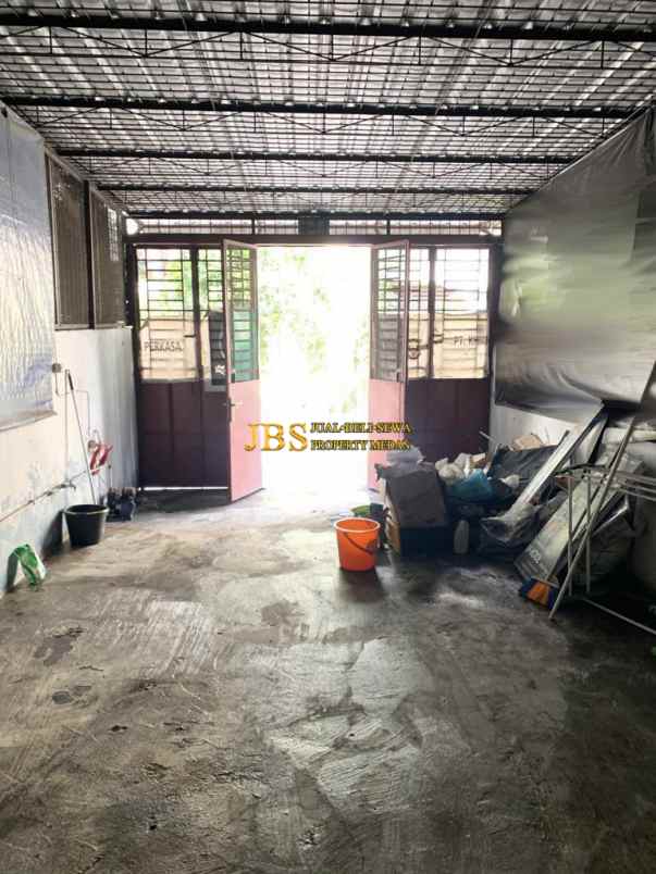 dijual ruko siap huni di jalan madong lubis medan