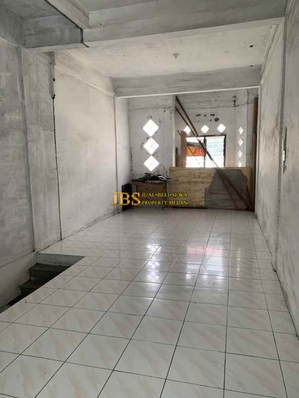 dijual ruko siap huni di jalan madong lubis medan