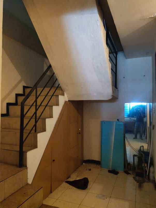 dijual ruko veteran surabaya