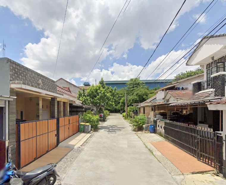 dijual rumah 1 05 m nego kawasan tapos depok
