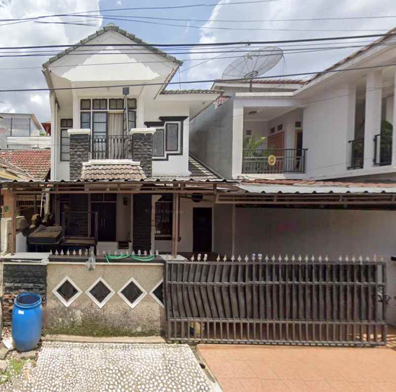 dijual rumah 1 05 m nego kawasan tapos depok