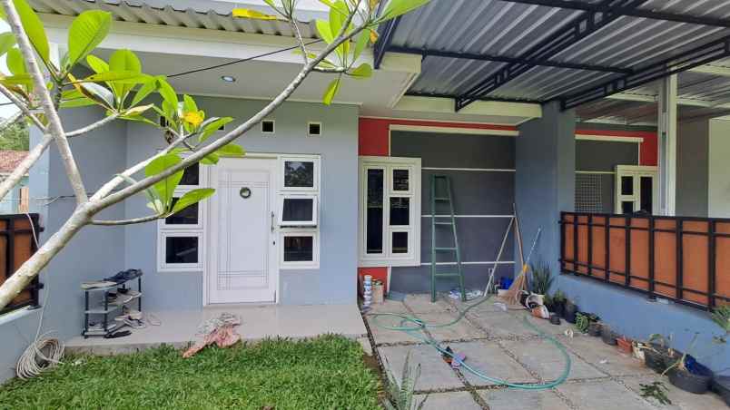 dijual rumah 579f q68 metes argorejo