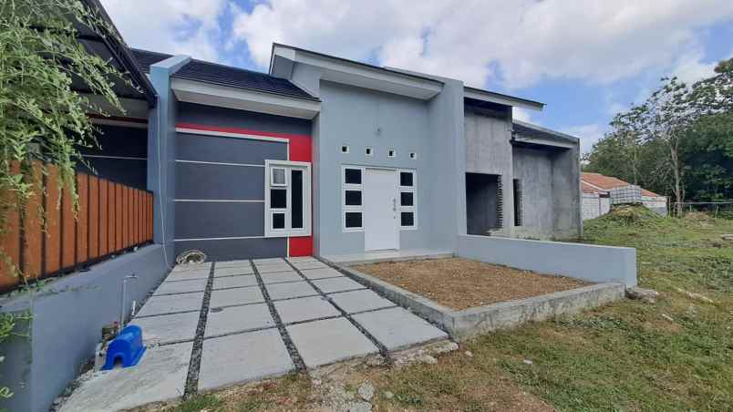 dijual rumah 579f q68 metes argorejo