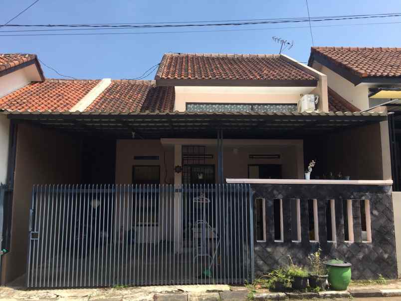 dijual rumah ampeldento