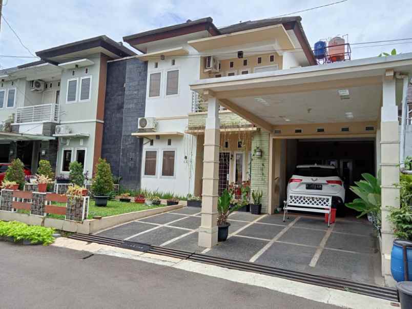 dijual rumah arcamanik