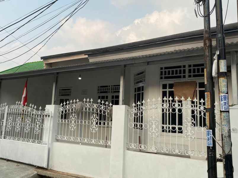 dijual rumah bakti jaya