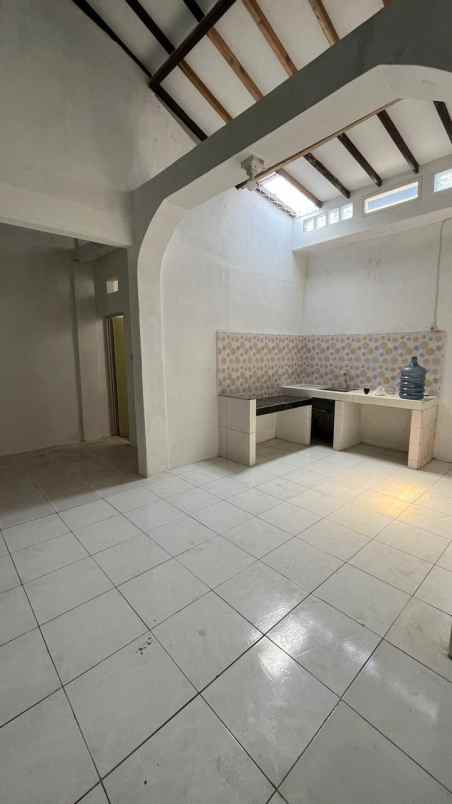 dijual rumah bakti jaya