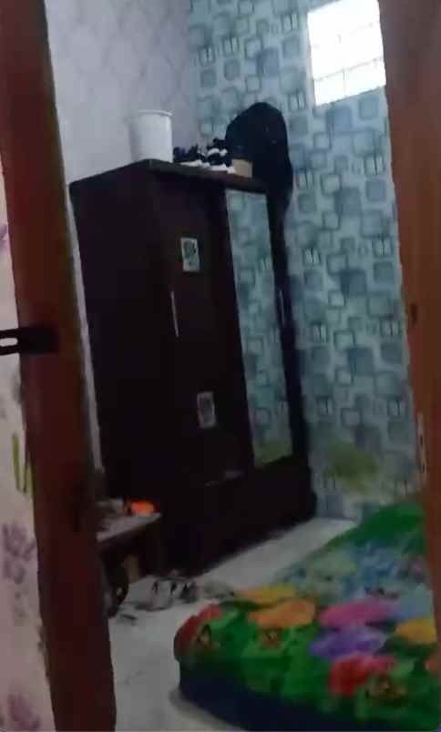 dijual rumah bambu apus