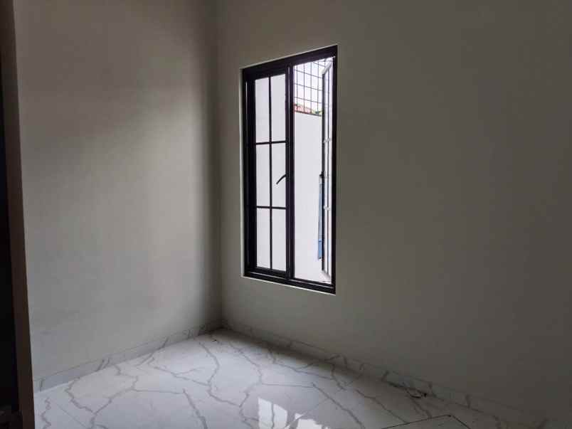 dijual rumah baru dekat gdc kalibaru depok