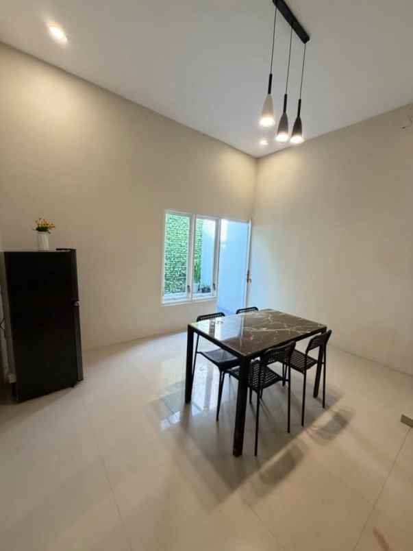 dijual rumah baru lokasi bakalan krajan sukun