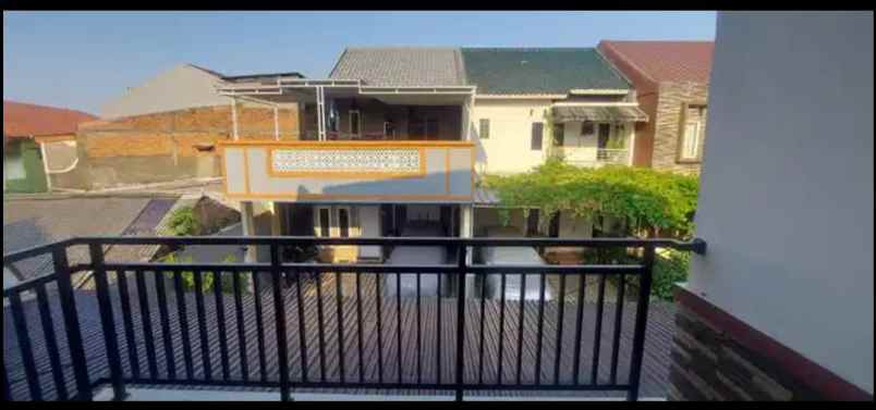 dijual rumah batu ampar 1 condet