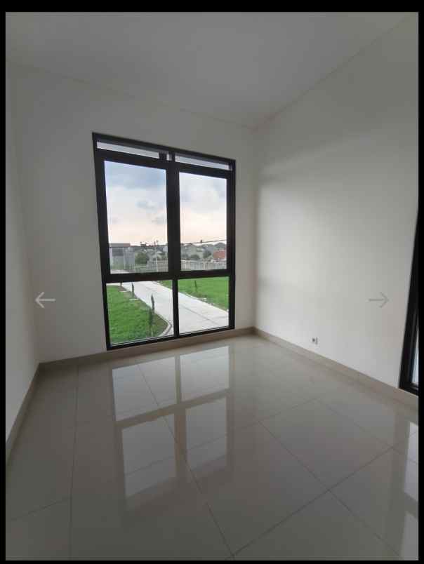 dijual rumah batununggal