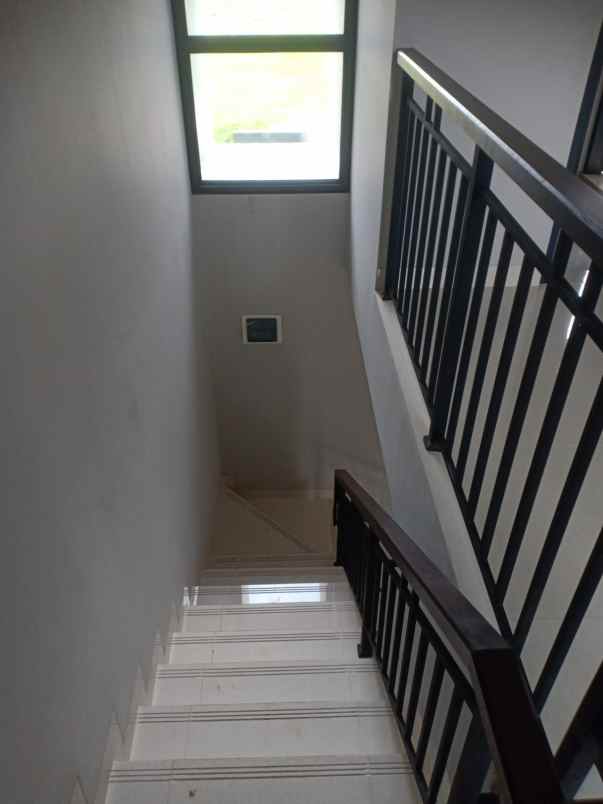 dijual rumah bima groove kota legenda