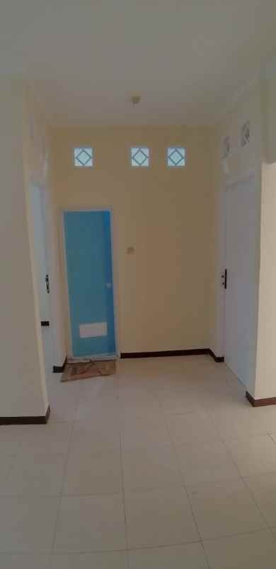 dijual rumah bintara