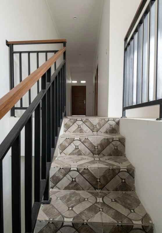 dijual rumah bintara