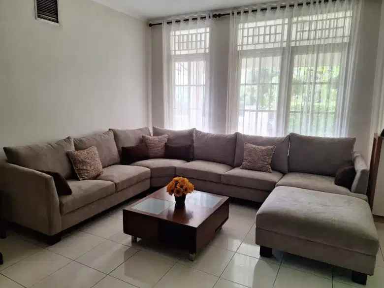 dijual rumah bintaro sektor 7