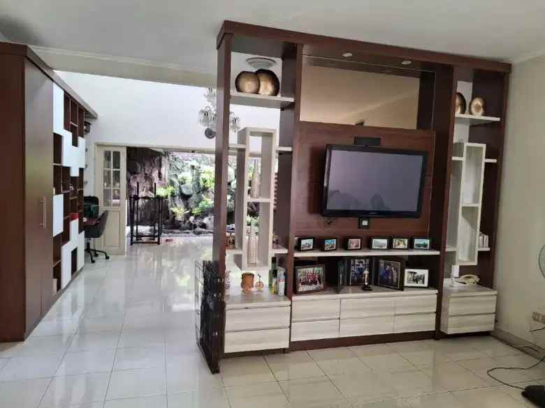 dijual rumah bintaro sektor 7