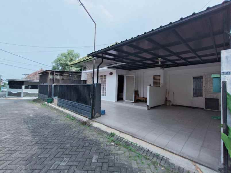 dijual rumah borobudur