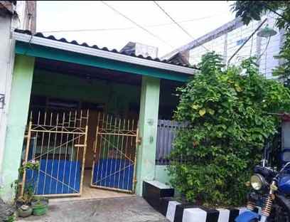 dijual rumah bratang