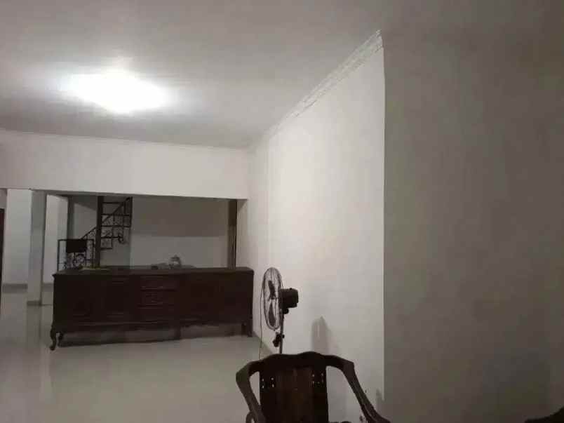 dijual rumah bsk perumnas 1