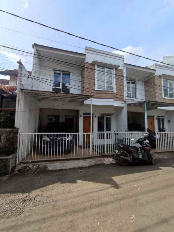 dijual rumah buhabatu