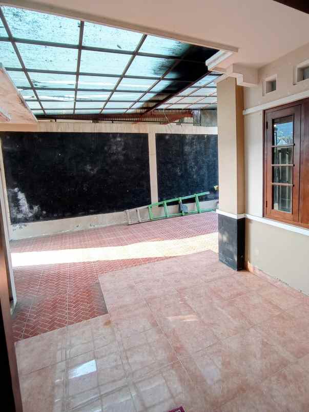 dijual rumah candi gebang