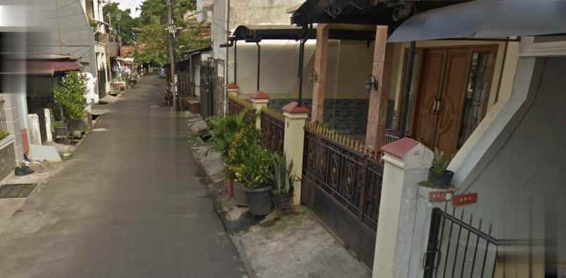 dijual rumah cantik di cipinang