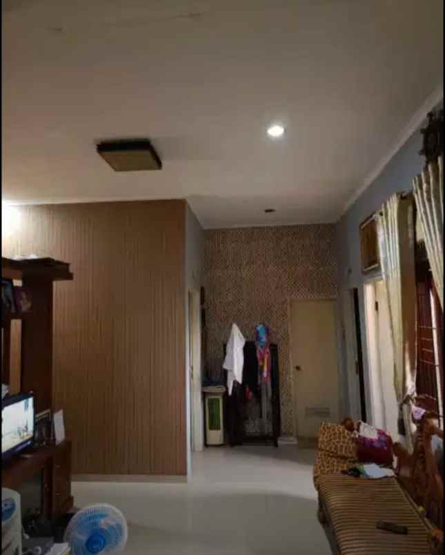 dijual rumah ciganitri