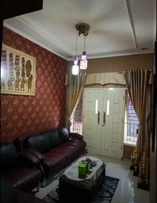 dijual rumah ciganitri